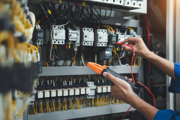 Best Electrician Near Me  in Carlinvle, IL